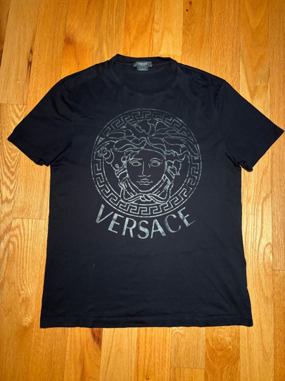 Versace Medusa Black on Black Runway Tshirt 🔥🔥